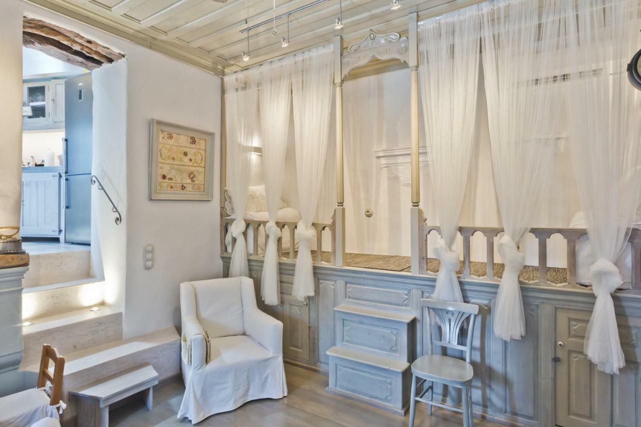 Casa Metropolis Villa Apérion Buitenkant foto